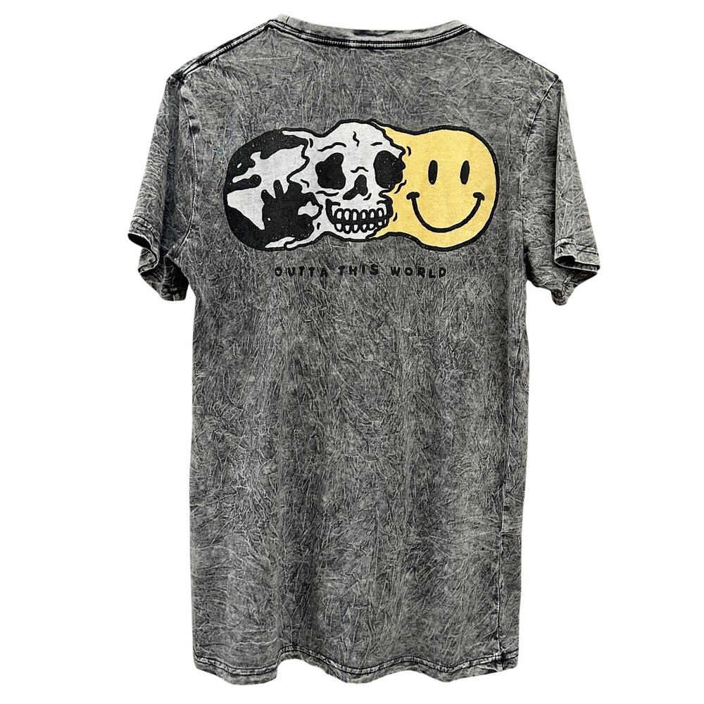 GLOBE Brand United By Fate Acid Wash Graphic T-Shirt Skull Smiley Face Small